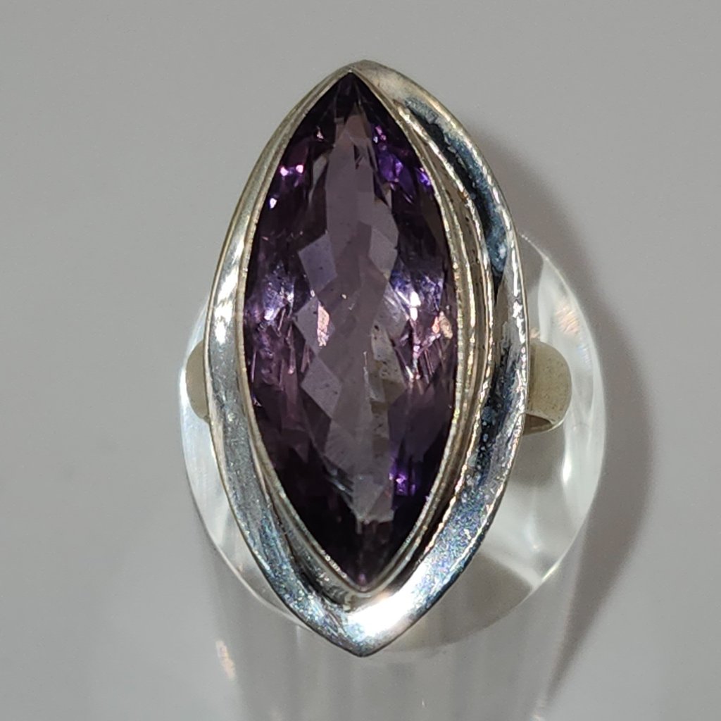 .925 Sterling Silver Natural Amethyst Solitaire Marquise Ring Size 7.5 $720